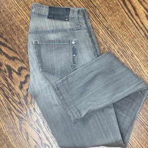 Genetic low waisted skinny jeans.